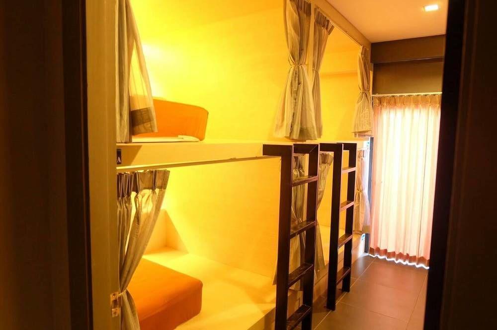 Hostel Rockstel Loma Phuket Exteriér fotografie